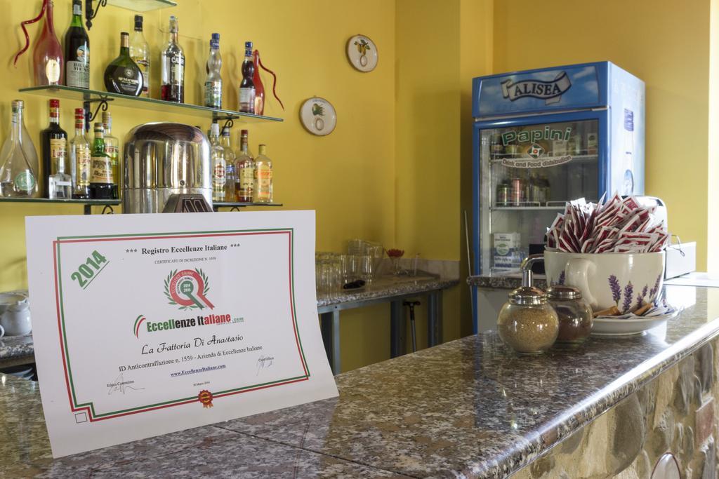 Country House La Fattoria Bellandi Contignano ภายนอก รูปภาพ