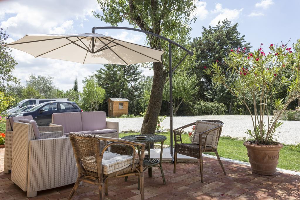 Country House La Fattoria Bellandi Contignano ภายนอก รูปภาพ