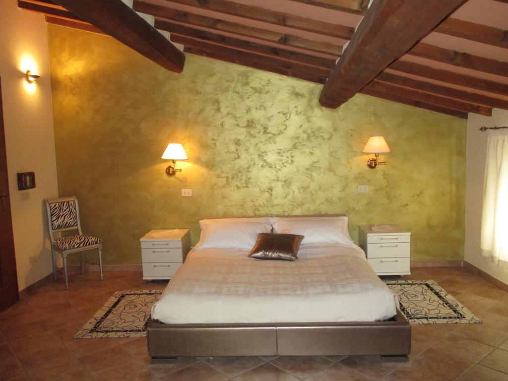 Country House La Fattoria Bellandi Contignano ภายนอก รูปภาพ