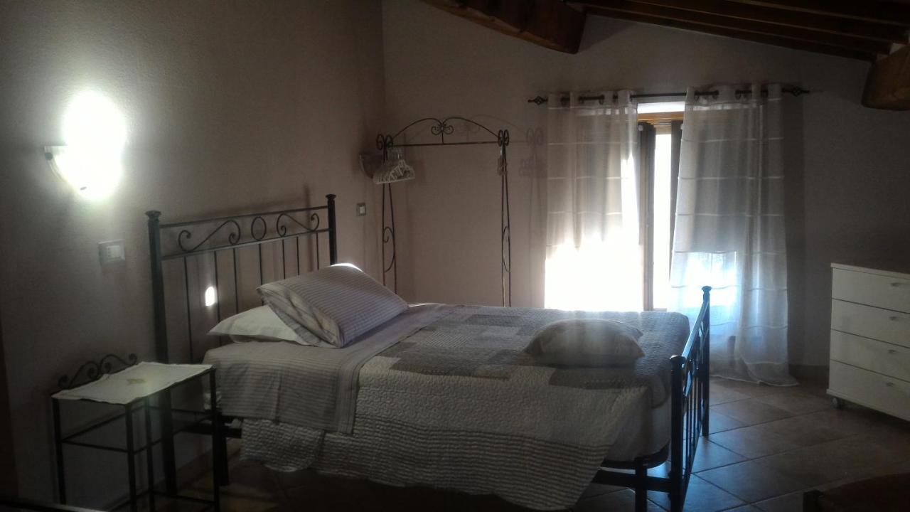 Country House La Fattoria Bellandi Contignano ภายนอก รูปภาพ